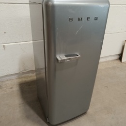 Smeg refrigerator - FAB28x6